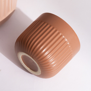 <span class=keywords><strong>Pot</strong></span> <span class=keywords><strong>de</strong></span> fleurs nordique en céramique à rayures, simple, mat, couleur <span class=keywords><strong>de</strong></span> la <span class=keywords><strong>terre</strong></span> moderne, plante verte en <span class=keywords><strong>pot</strong></span>, radis vert, succulente, <span class=keywords><strong>pot</strong></span> <span class=keywords><strong>de</strong></span> fleurs <span class=keywords><strong>de</strong></span> bureau - Product Image 3