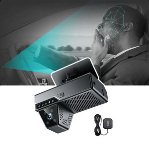 Ultravision Camara de Salpicadero 4G 4 Canales Cámara de Tablero 4G Cámaras para Camiones 4G - Product Image 1