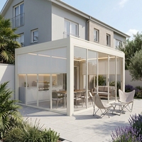Pergola bioclimatique motorisée intelligente en aluminium blanc 4x3 avec écran zip et éclairage LED pour bâtiments de jardin professionnels