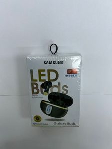 2026 Hot Sales Mini TWS In-Ear Waterproof Gaming Earbuds Digital Display Battery Indicator True <strong>Wireless</strong> BT Power Bank Function - Product Image 4