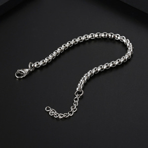 Bracciale a catena a maglie quadrate in titanio puro di grado medicale con design regolabile, gioiello classico minimalista per uomo e donna, conforme alle norme. - Product Image 3