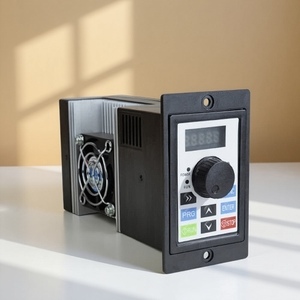 Variateur de fréquence haute performance série 501, petit modèle 0,4-2,2 kW, entraînement AC, convertisseur de fréquence à prix réduit - Product Image 1