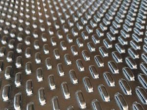304 316 Stainless Steel Round Hole Galvanized <strong>Perforated</strong> Mesh <strong>Sheet</strong> Corrosion Resistance For Fence - Product Image 2