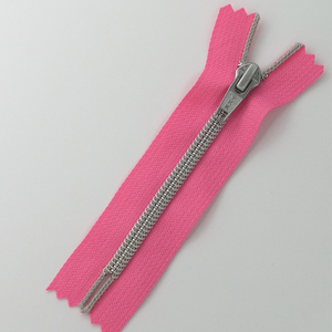 Fermeture à glissière en nylon coloré imperméable pour sac à vêtements Home Textile - Product Image 6