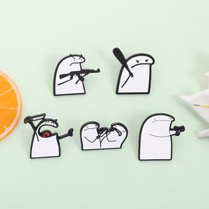 เข็มกลัดเคลือบฟลอร์ค มีม รูปการ์ตูนตลกถือปืนและมีด ดีไซน์เรียบง่าย ขายส่ง - Product Image 2