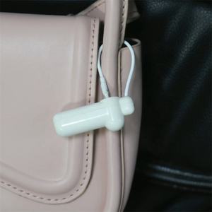 100 Etiquetas de Seguridad Rígidas para Lápices RF de 8.2MHz con Cordón, Etiquetas Antirrobo para Tiendas de Ropa - Product Image 3