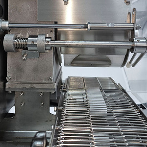 Nueva Máquina Formadora de Hamburguesas Automática YUMO, Comercial, Multi-Forma, para Hamburguesas de Carne, Pescado y Vegetales, Capacidad de 2100 Piezas/Hora - Product Image 3