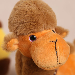 Juguete de Peluche Suave de Camello Amarillo al por Mayor con Campana, Mini Llavero de Peluche de Animal del Desierto, Regalo de Recuerdo para Niños - Product Image 3