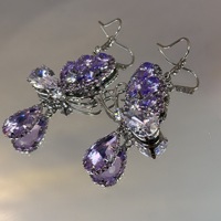 Anting-anting mewah berlapis emas model kupu-kupu panjang warna ungu Super Fairy Dream 2025, tren terbaru, bahan alloy, untuk wanita, hadiah ulang tahun.