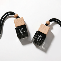 Diffuseur de parfum carré en verre rechargeable pour voiture, désodorisant suspendu pour la maison avec bouchon à vis pour parfum d'ambiance automobile