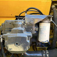 Excavadora de cadenas Komatsu Modelo 130 de segunda mano con caja de cambios y bomba en excelentes condiciones, precio económico, origen Japón