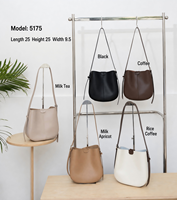 Tas Bahu Kulit Asli Eropa Amerika Retro Model Bucket Genggam Wanita Baru Serbaguna High-End Ringan Bahan Poliester