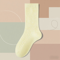 Chaussettes en laine mérinos pour femmes Double aiguille Confort doux pour la peau Automne et hiver Chaussettes épaisses et chaudes Logo personnalisé