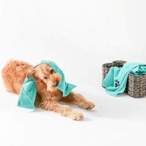 Serviette absorbante en <span class=keywords><strong>microfibre</strong></span> Logo brodé Serviette de séchage pour animaux de compagnie Serviettes de logo en gros Chiffon de nettoyage pour poils d'animaux - Product Image 3