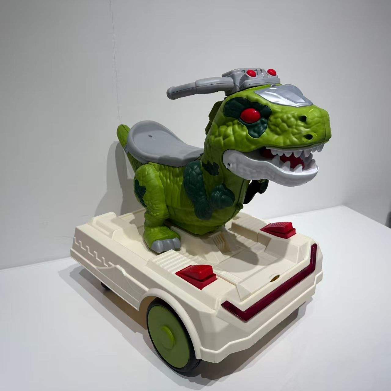 Green dual drive + remote control