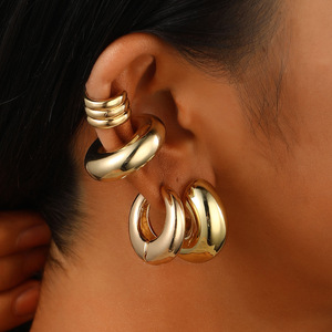 Gold Plated <strong>Clip</strong> <strong>on</strong> Cartilage Hoop <strong>Earrings</strong> Set Chunky Ear Cuffs Non Piercing <strong>Earrings</strong> for <strong>Women</strong> Minimalist Summer Jewelry - Product Image 4