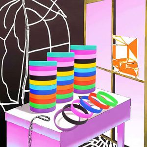 Fabrication en usine, vente en gros de bracelets en silicone vierges, personnalisables avec des mots, logo publicitaire promotionnel, informations - Product Image 3