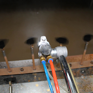 UV Spuitverf Machine <span class=keywords><strong>Coating</strong></span> Lijn Plc Kern Voor Plastic Parfum Cover Cosmetische Sluiterfles <span class=keywords><strong>Capsule</strong></span> Metallisatie Uithardende Oven - Product Image 4