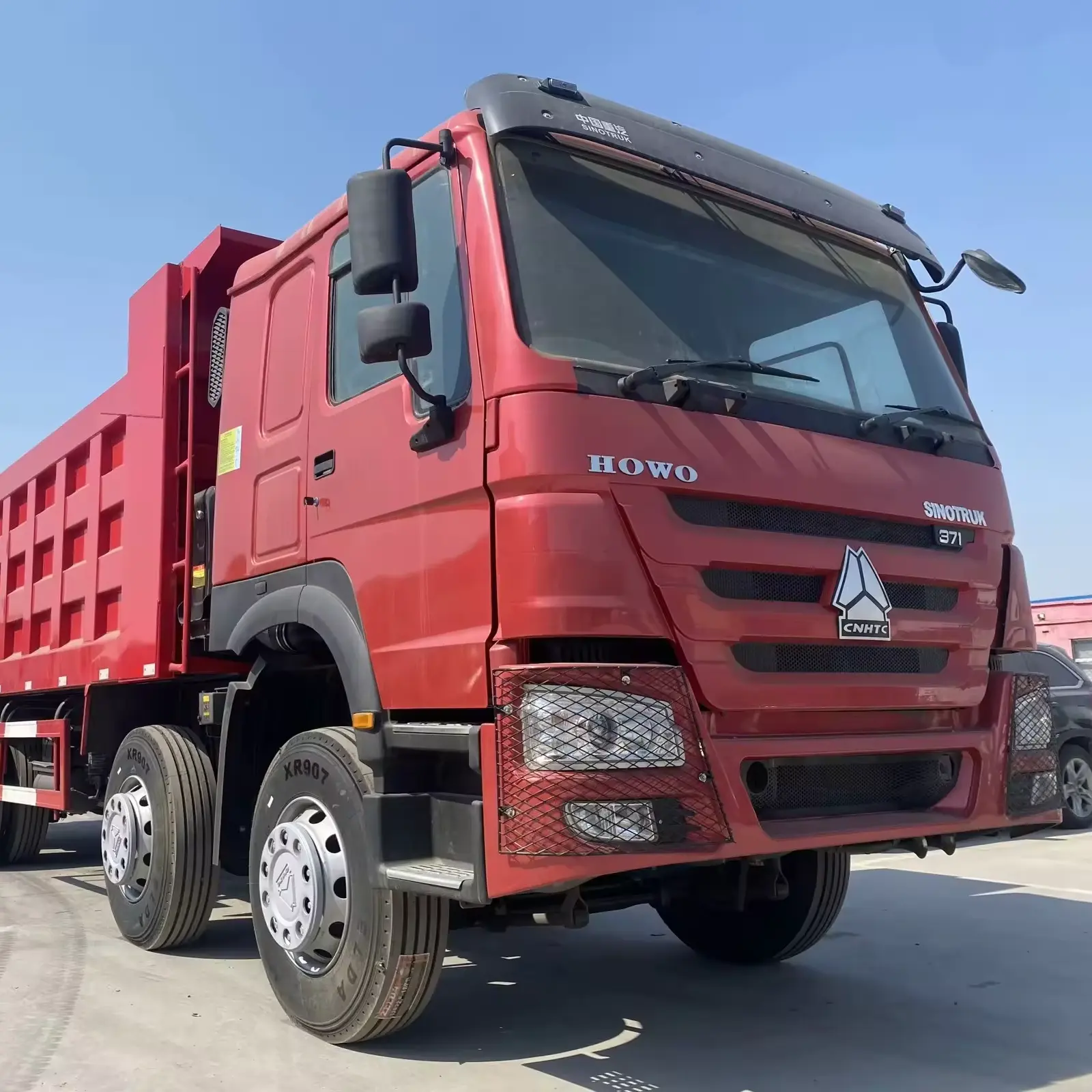 Goede Prijs Howo 7 Dumper Kiepwagen 12 Wielen Cnhtc 8X4 Dump Truck Te Koop Van China Truck Fabriek