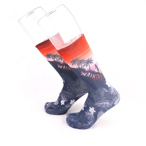 KANGYI Drôle Fou Nouveauté Imprimé motif personnalisé Tube Chaussettes 3D chaussettes - Product Image 1