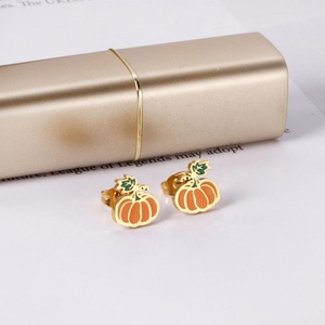 Pendientes de Calabaza Esmaltados de Colores para Niños, Chapados en Oro de 18k, de Acero Inoxidable, Lindos, Venta al por Mayor, Joyería Infantil Personalizada, Gran Oferta - Product Image 3