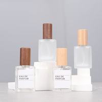 Flacon de parfum miniature de voyage de 3 ml, 5 ml, 10 ml, 15 ml, en forme carrée plate ou cylindrique, en verre mat, avec vaporisateur et bouchon en bois