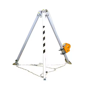 מנוף ידני חירום STRON Safe עם חצובה להרמה, קיבולת גבוהה, מבנה אלומיניום, עיצוב מתקפל ועמיד. - Product Image 1