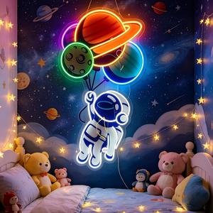 Enseigne néon LED personnalisée Astronaute avec impression UV 3D sur acrylique et bande de silicone flexible – Colorée pour chambre, bar, vitrine, restaurant - Product Image 1