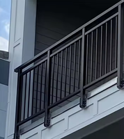 Rampe de balcon et d'escalier moderne en aluminium, fixation au sol, résistante à la rouille, personnalisable, utilisation intérieure et extérieure