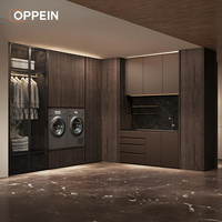 Meubles de cuisine sur mesure de luxe OPPEIN, couleur marron, pour projet de personnalisation complète de la maison