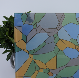 Vidrio Cerámico con Efecto de Vitral, Impresión Serigráfica con Patrón Geométrico Colorido, para Diseño de Interiores - Product Image 4