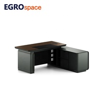 Meubles EGROspace, meubles en bois de luxe, table design en forme de L, bureau de direction