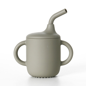 Tasse en silicone de qualité alimentaire 2025, très vendue, avec poignées et bec verseur en forme de bec de canard, pour boire directement, vaisselle pour enfants - Product Image 4