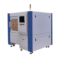 Meilleure Vente Mini Machine de Découpe Laser Fibre 1000W-2000W avec Zone de Travail 600x600mm, Contrôle Cypcut, Refroidissement par Eau, Prise en Charge AI/BMP