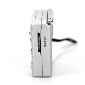 Radio numérique portable FM/AM 2 bandes à bas prix, réveil, bande mondiale, mise en marche automatique, haut-parleur intégré, alimentation par adaptateur secteur, écran - Product Image 4