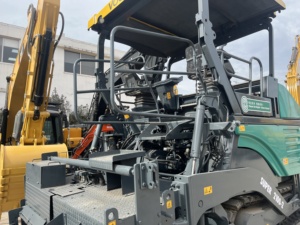 VGELE Super 2100-2 Pavimentadora de Asfalto a Motor, Tipo Oruga, Maquinaria de Construcción, 2000 KG, 0-2000 Horas - Product Image 6