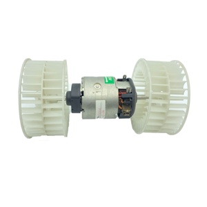 Moteur de ventilateur de climatisation OE 3090909 0130111130 8EW009160-641 pour pièces de <span class=keywords><strong>camion</strong></span> Volvo/Man/<span class=keywords><strong>Renault</strong></span>/Benz - Product Image 1