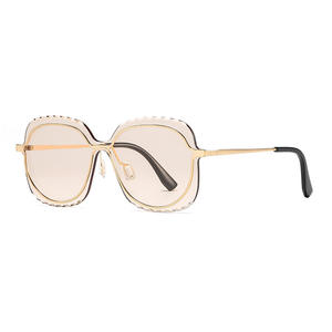 Nuevas Gafas de Sol para Mujer UV400 con Marco Metálico, Lentes Degradadas en Color Negro, Protección Solar, Estilo Moderno para Viajes y Conducción 2256 - Product Image 5