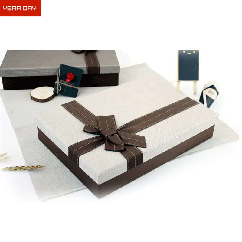 シンプルなビジネスギフトボックス高級ボウノットリサイクル可能な紙Tシャツドレス服靴ジュエリーギフトパッキングボックス