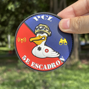 Hochwertige 2D 3D Soft PVC Gummi Patches Custom Cute Aufbügeln Silikon zum Aufbügeln für Kleidung und Hüte - Product Image 4