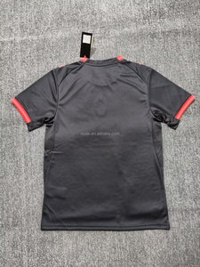 เสื้อฟุตบอลเอซีมิลานฤดูกาลใหม่ 2026/27 สำหรับผู้ชาย ระบายอากาศได้ดี แห้งเร็ว รับสกรีนชื่อและหมายเลข ขายส่ง - Product Image 2