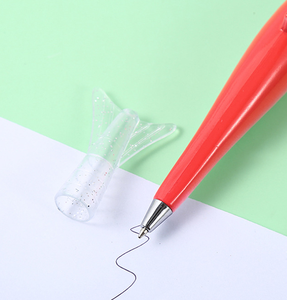 0.7mm promosyon güzel yaratıcı güzel promosyon hediyesi gökkuşağı renkli plastik balık şekli kalemler sevimli kırtasiye Mermaid kalem - Product Image 5