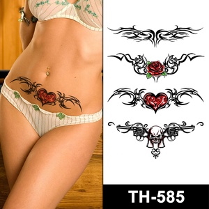 Vente en gros de tatouages temporaires sexy pour femmes et filles, autocollants lavables à transfert d'eau, sans danger pour la peau - Product Image 1