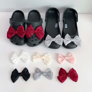 ตัวล็อครองเท้ารูปผีเสื้อ - ตัวล็อคแบบถอดได้ - ส้นรองเท้า - ผู้หญิง - วัยรุ่น - งานแต่งงาน - ของตกแต่งรองเท้า - สีดำ - สีแดง - สีชมพู - Product Image 2