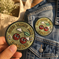 Patchs brodés personnalisés en chenille et sequins, thermocollants, avec velcro, porte-clés, badges à logo laser, appliques pour chapeaux, sacs et vêtements