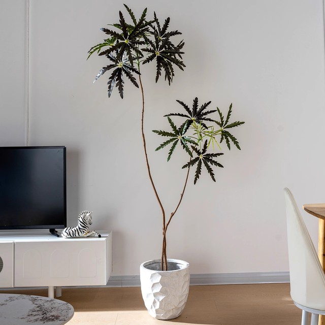 Wholesale Artificial Peacock Plant in Potted Bonsai Plastic Indoor Grass and Flower Trees for New Year House Decor