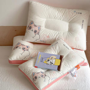 Oreiller de lit <span class=keywords><strong>parent</strong></span>-enfant en coton de classe A pour bébé chat Protection du cou <span class=keywords><strong>Aide</strong></span> au sommeil pour un usage domestique Disponible en tailles d'étudiant adulte - Product Image 2