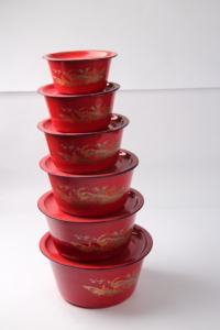 Vente en gros de bols à <span class=keywords><strong>salade</strong></span> plats en émail rouge avec couvercles, personnalisables - Product Image 2