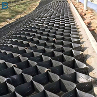 Géocell en HDPE texturé nid d'abeille de l'usine chinoise BinBo, structure de renforcement du sol en PP, protection des rivières en extérieur, modèle 3D