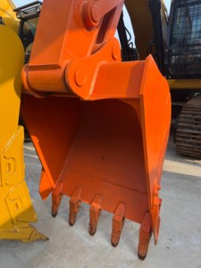 รถขุดไฮดรอลิก Hitachi Zaxis210LC นำเข้าจากต่างประเทศ มือสอง รถขุดตีนตะขาบ Hitachi 210LC สภาพใช้งานได้ดี - Product Image 3